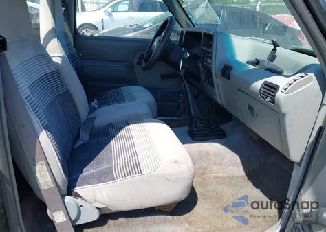 1991 Ford Ranger из США, поврежденный, VIN 1FTCR10A6MUD12078